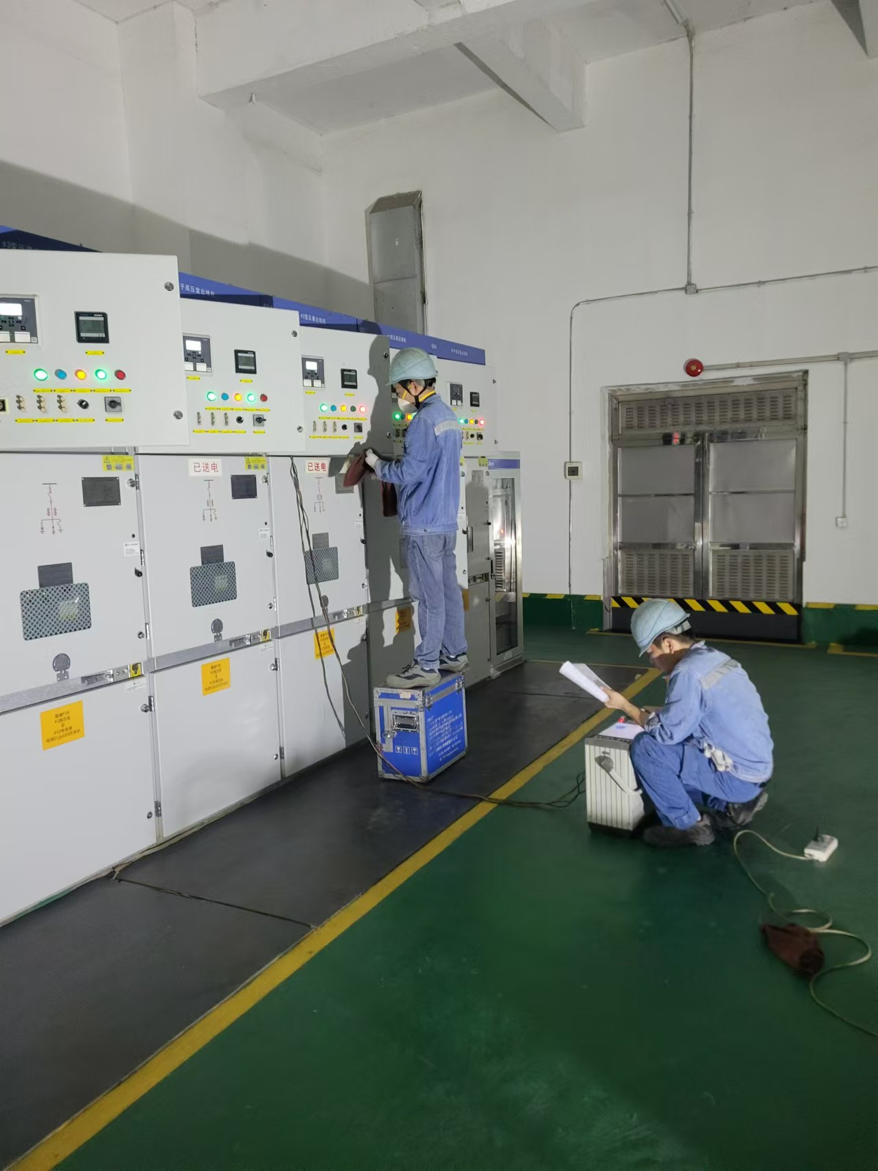 廣州市隊伍機(jī)電設(shè)備安裝維修，廣州市質(zhì)量設(shè)備機(jī)柜和電線電纜布線安裝定制方案分享